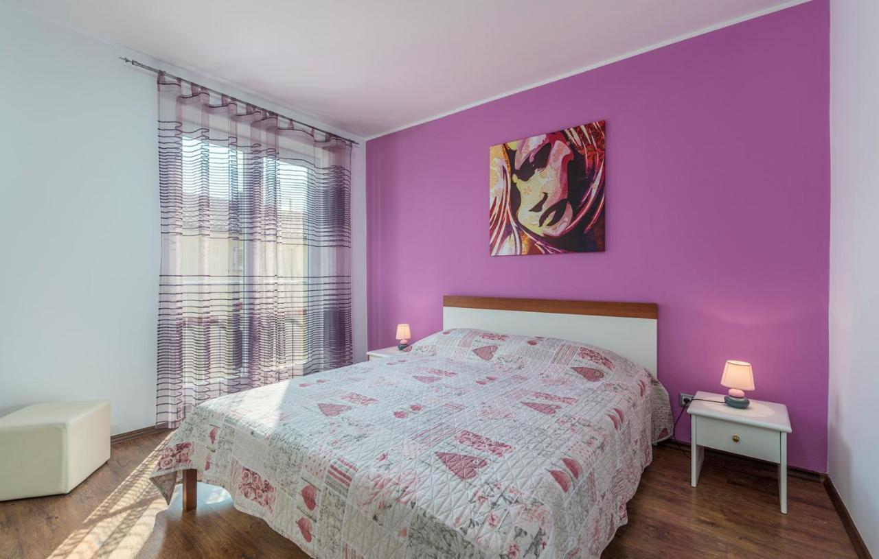 Apartment Marino Porec Bagian luar foto