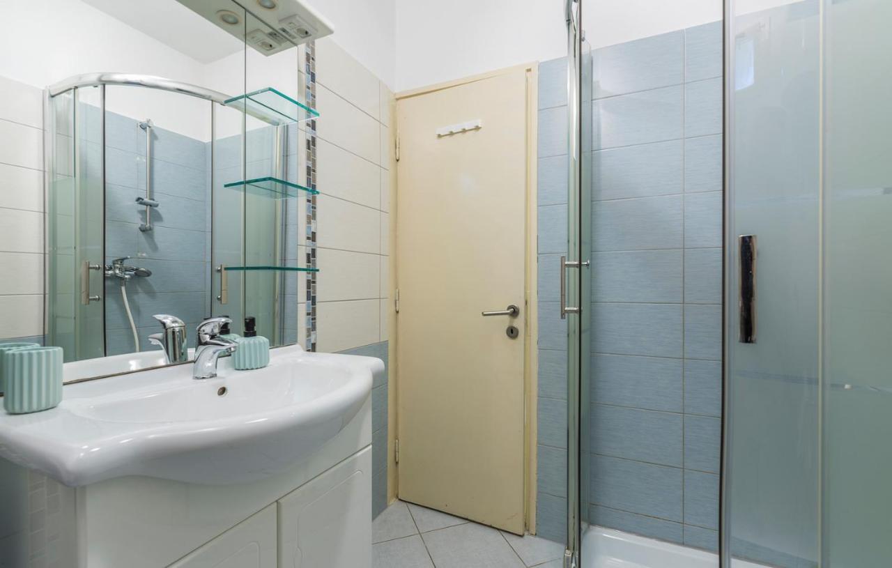 Apartment Marino Porec Bagian luar foto